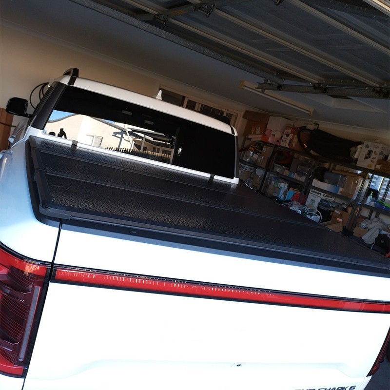 BYD Shark 2025 tub Trifold Cover